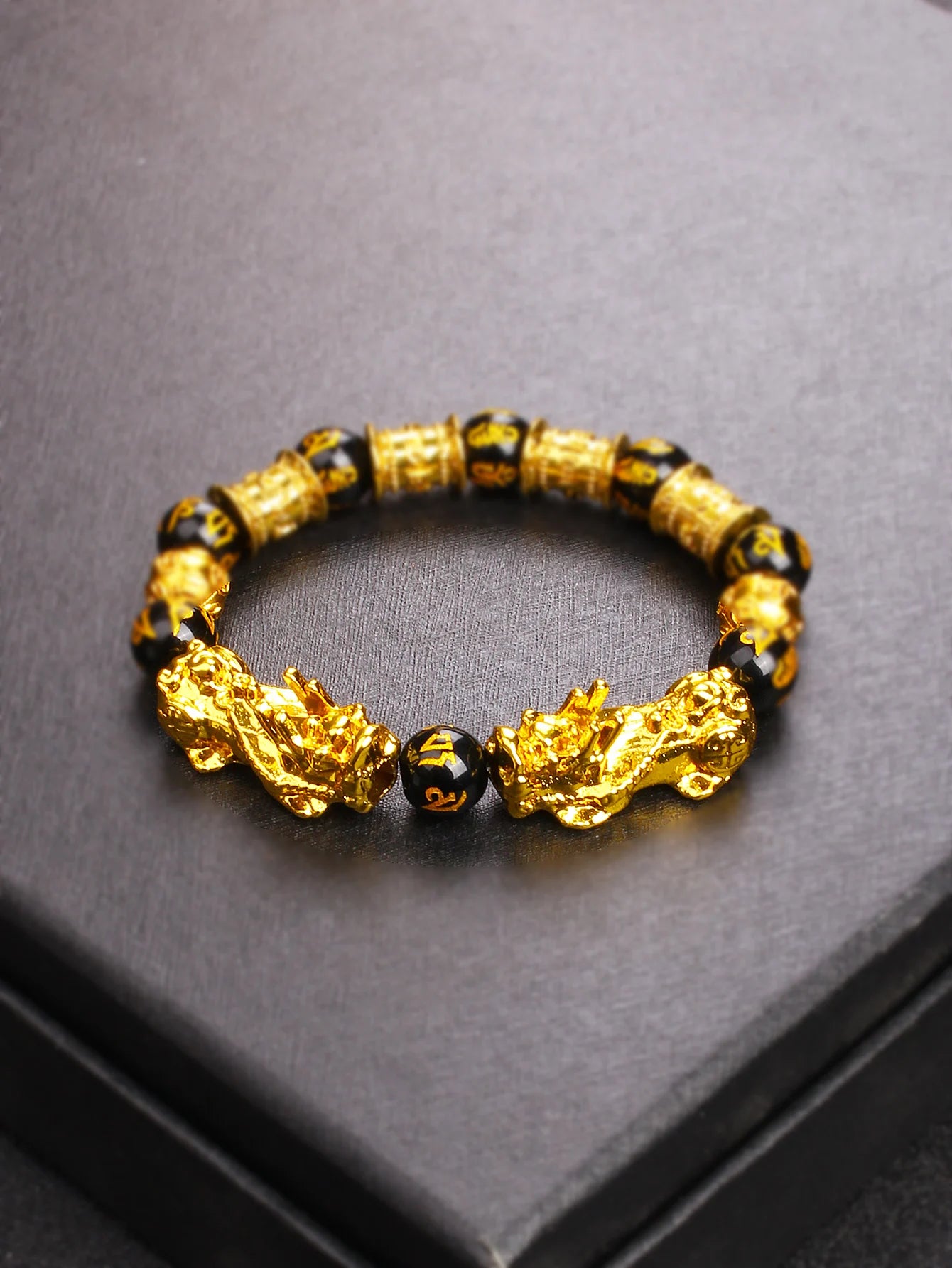 Feng Shui Pi Xiu Protection Bracelet – Wealth & Prosperity Beads